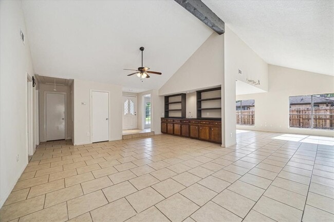 Building Photo - 2302 Bright Meadows Dr