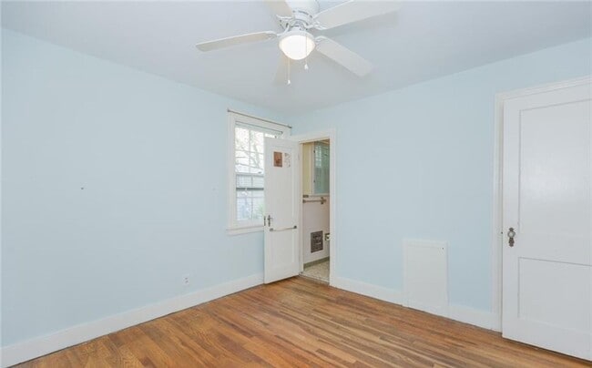 Building Photo - Great House for rent Maymont and Texas Beach area