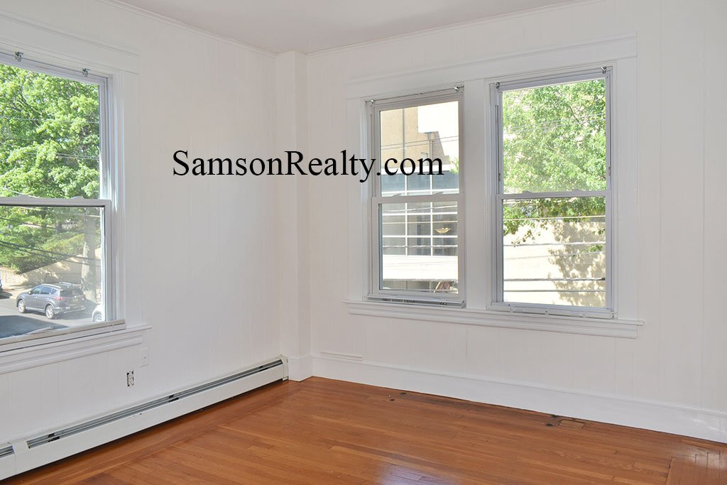 Building Photo - 90 Taft Ave