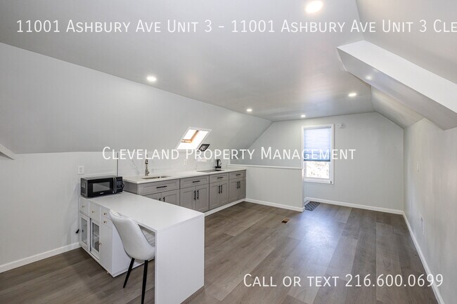 Building Photo - 11001 Ashbury Ave