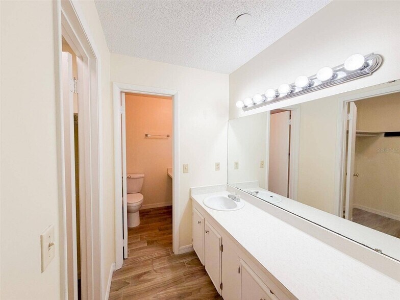 Building Photo - 10319 Matchlock Dr