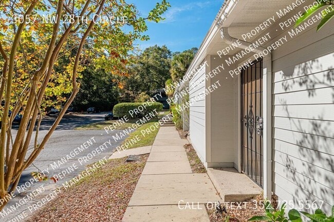 Building Photo - 3057 NW 28th Cir