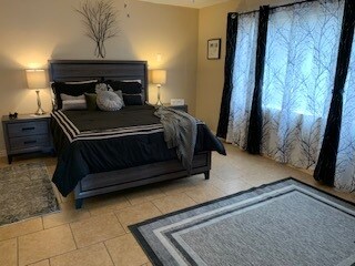 Building Photo - 2028 Fremont St