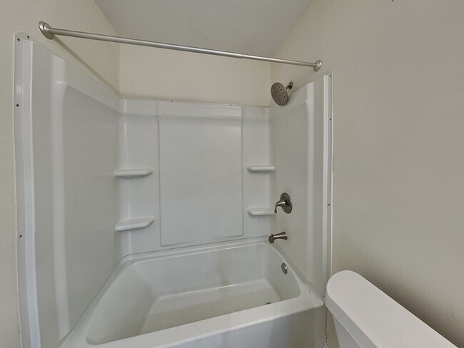 Building Photo - 219 12th St W