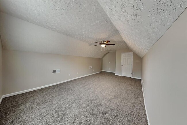 Building Photo - 405 Windsor Brook Ln SE