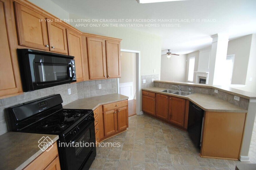 Building Photo - 4402 Walforde Blvd