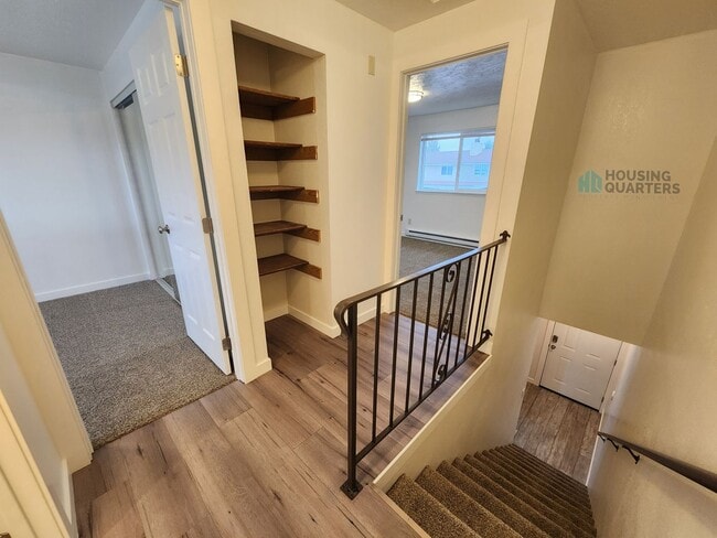 Building Photo - 2107 N Houk Rd