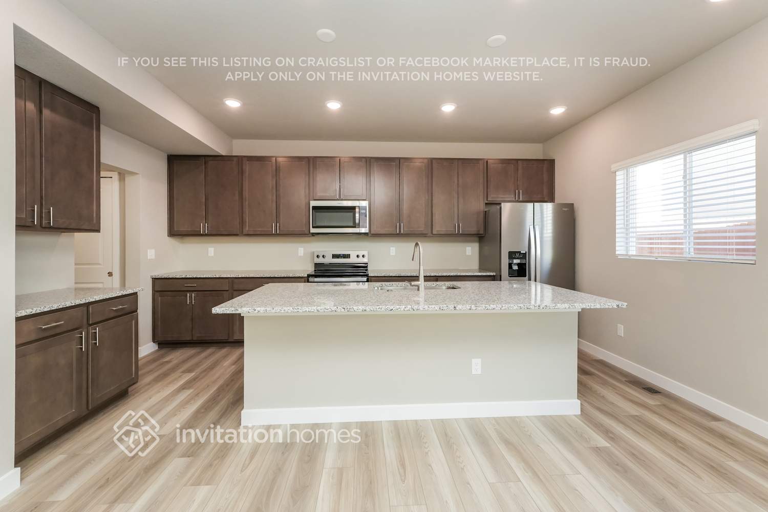 Building Photo - 13594 Nederland Dr