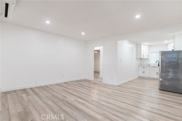 Building Photo - 7348 Florence Ave