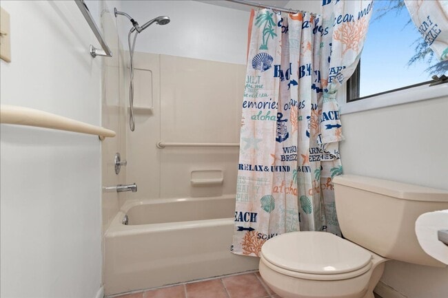 Building Photo - Yearly Rental: Spacious 3-Bedroom, 2-Bath Condo in The Plantations, Lewes. $2,095/month. Availabl...