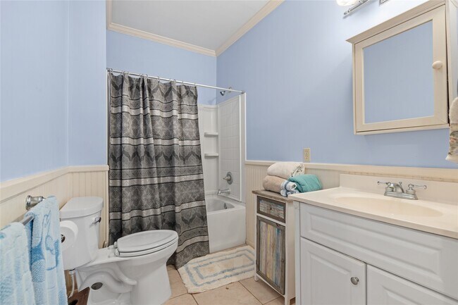 Building Photo - 18218 Buck Rd