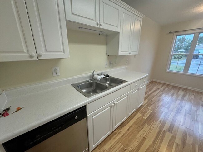 Building Photo - Jacobs Ridge