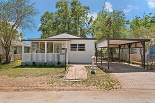 Building Photo - 2821 Marconi St