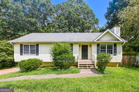 Building Photo - 2094 Toonigh Rd