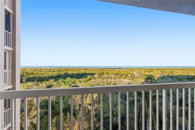 Building Photo - 6585 Nicholas Blvd