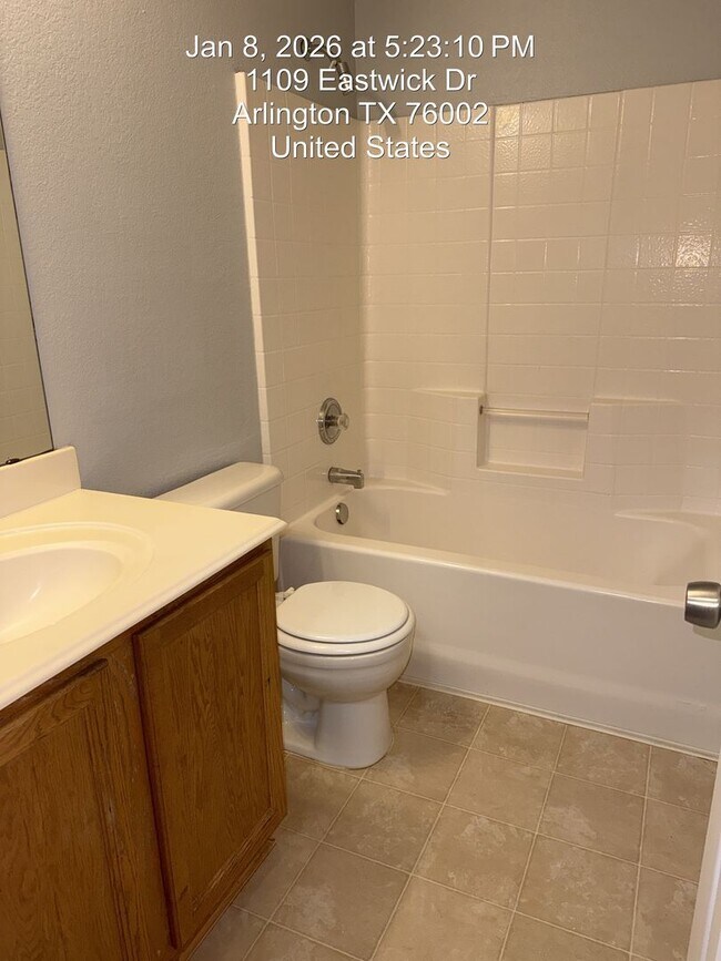 Building Photo - 1109 Eastwick Dr