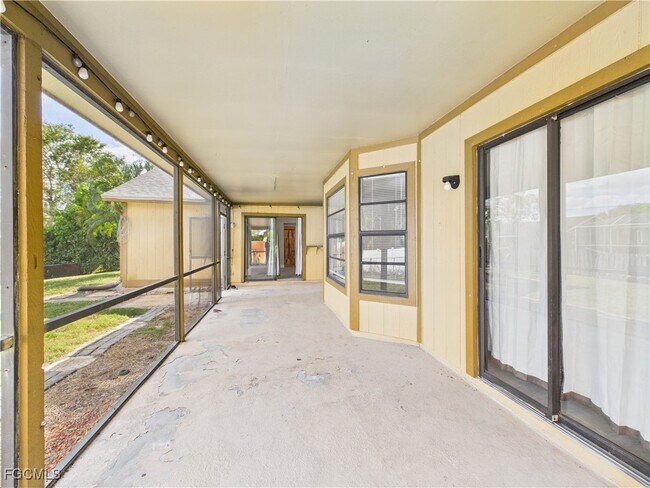 Building Photo - 17409 Braddock Rd