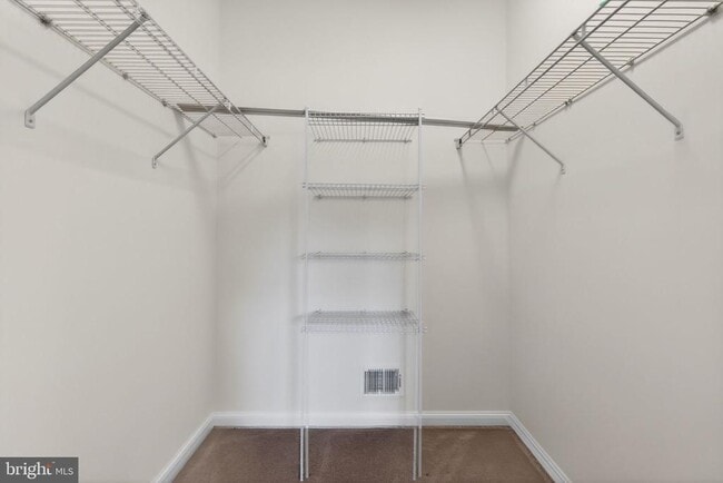 Building Photo - 3716 Foote St NE