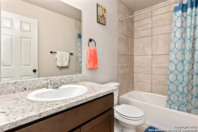 Building Photo - 11111 Belair Dr