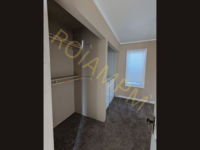 Building Photo - Charming 2 Bed 1 Bath Home in Buhl – Private Parking & Pet Friendly!