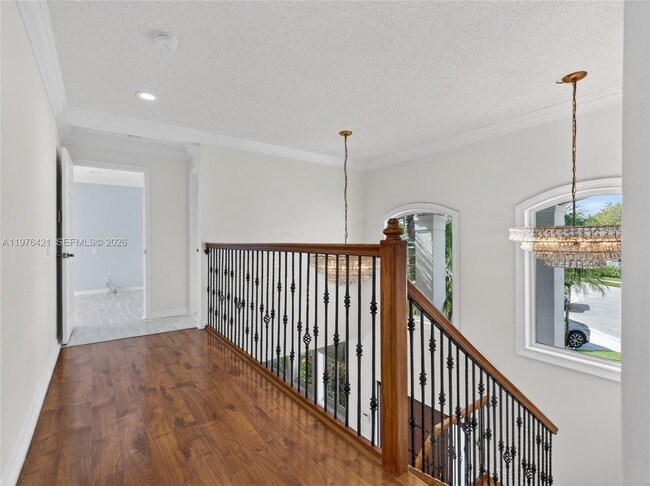 Building Photo - 1008 Highland Meadows Dr