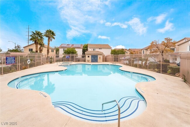 Building Photo - 7275 Phlox Rd