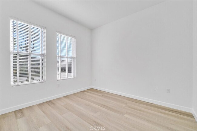 Building Photo - 6 Celano Ct