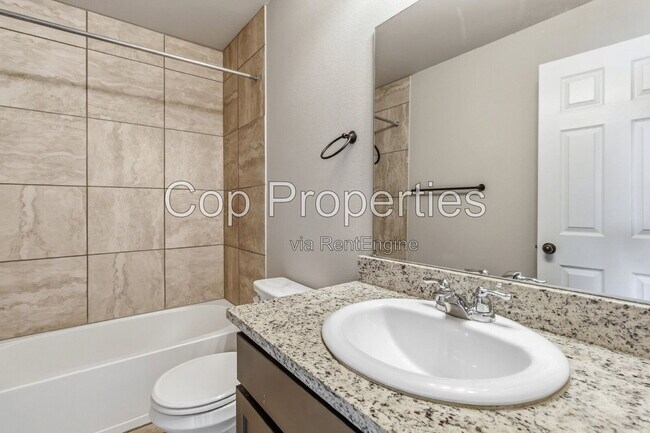 Building Photo - 11103 Belair Dr
