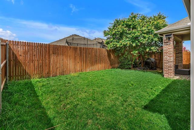 Building Photo - 4011 Logan Dr