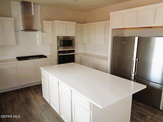 Building Photo - 13513 Coldham St