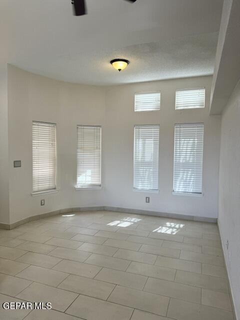 Building Photo - 1409 Luz De Camino Way