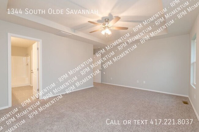 Building Photo - 1344 S Olde Savannah Ave