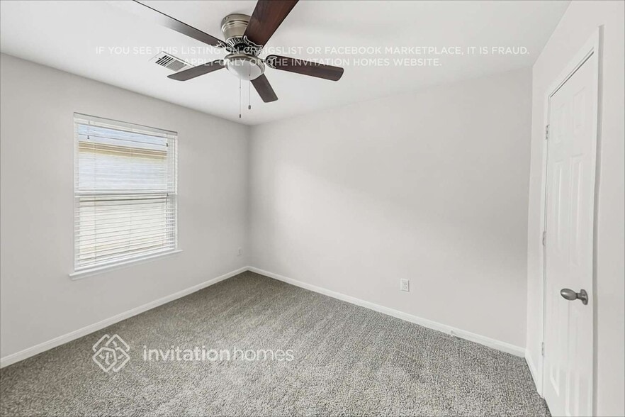 Building Photo - 18702 Walden Glen Cir