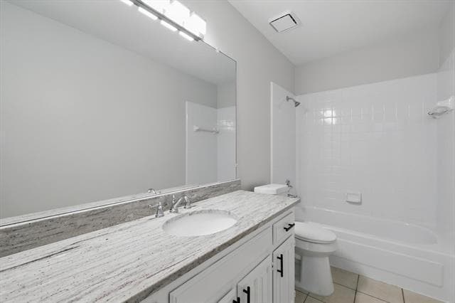 Building Photo - 501 Meadowood Ln
