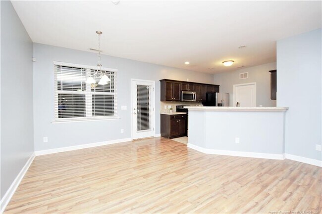 Building Photo - 140 Meherrin Lp