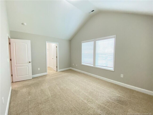 Building Photo - 43 Old Montague Way