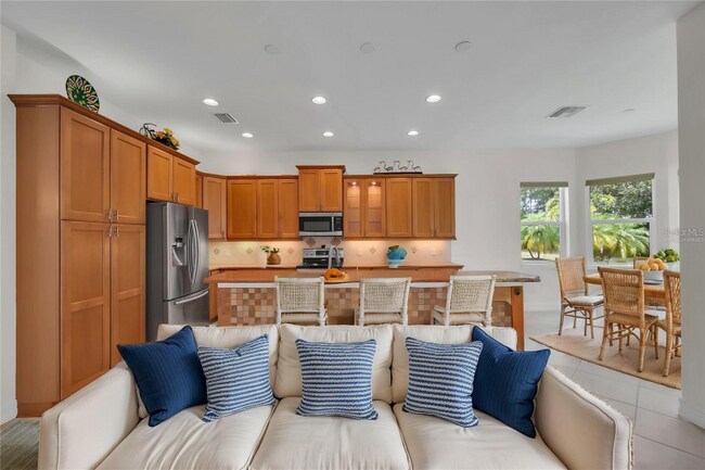 Building Photo - 5004 Sandy Brook Cir