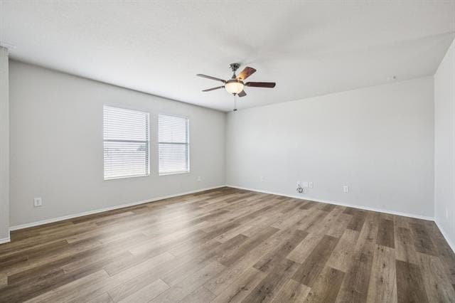 Building Photo - 724 Kentucky Derby Ln