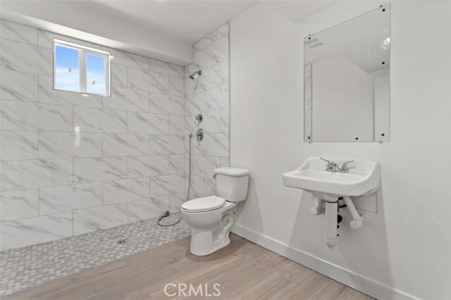 Building Photo - 709 W 80th St