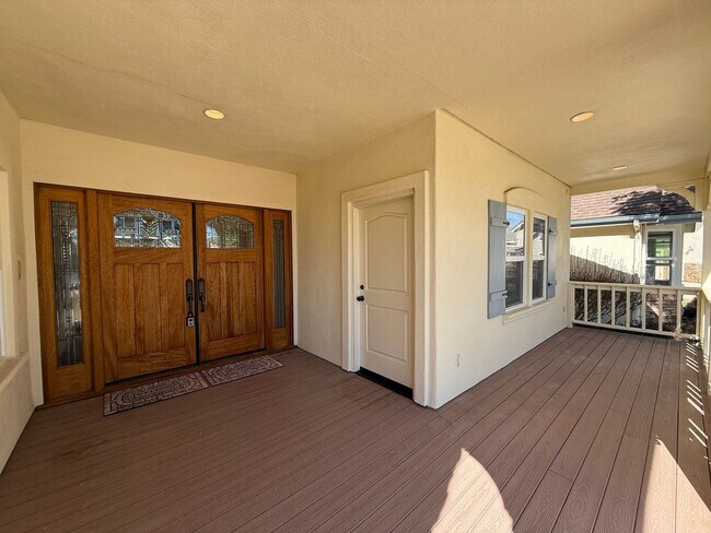 Building Photo - Beautiful Orcutt Custom Home in Solomon Estates on Approx One Acre