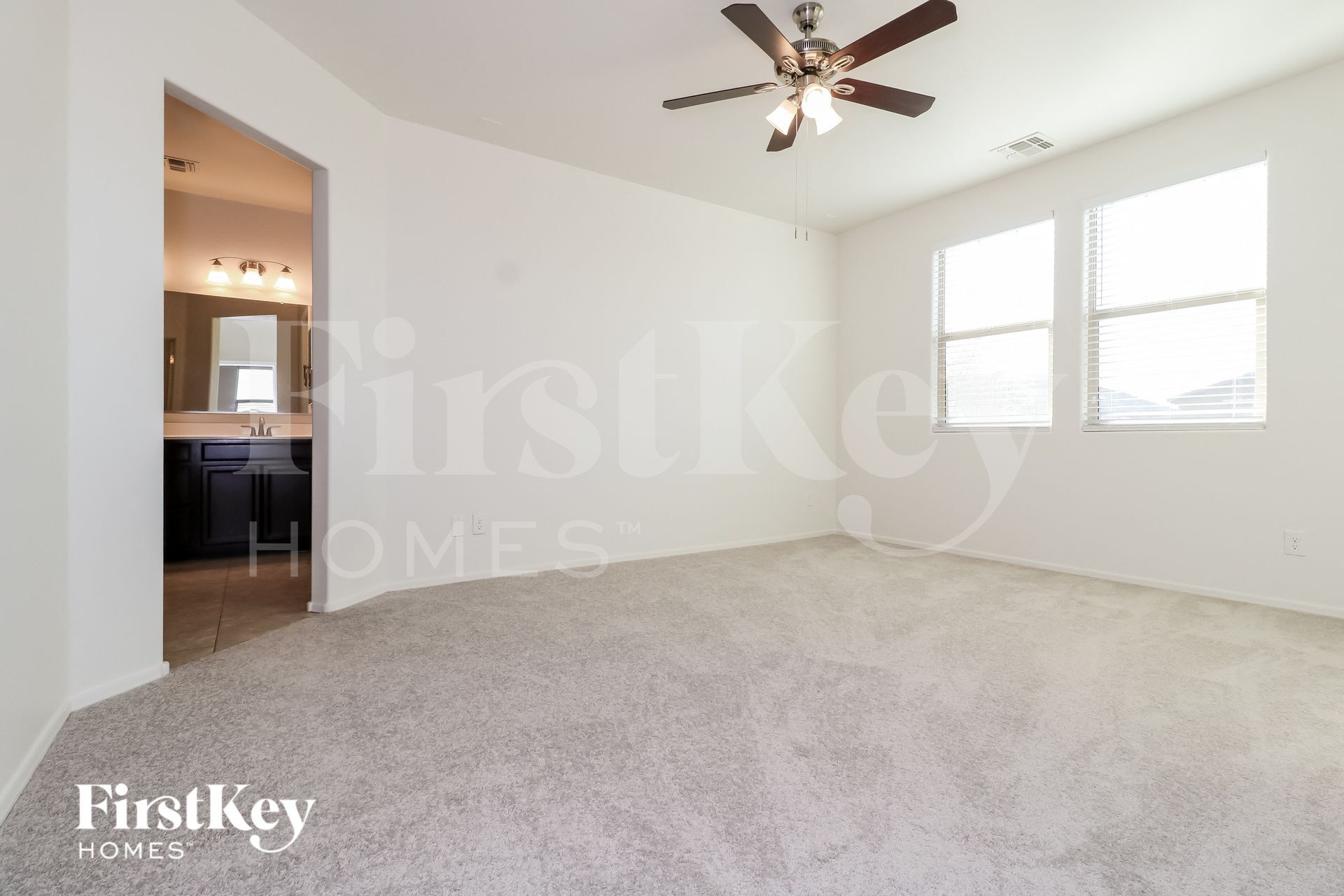 Building Photo - 21280 W Coronado Rd