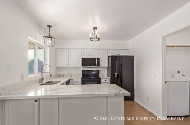 Building Photo - 6421 W Carol Ave