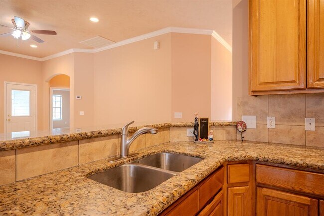 Building Photo - 15719 Edo Cir