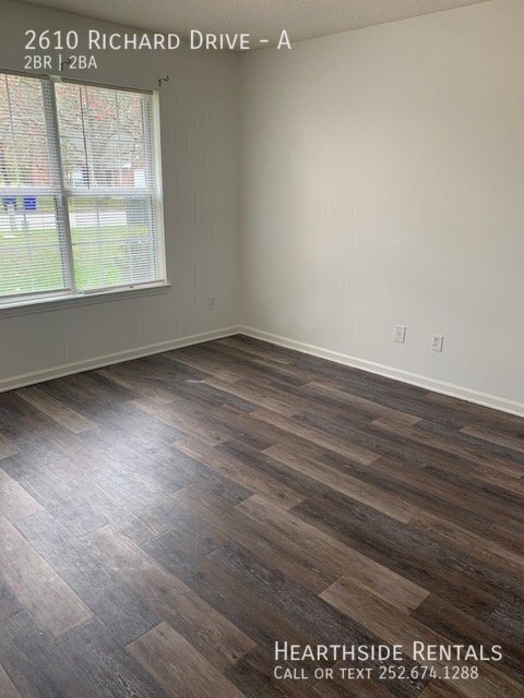 Building Photo - 2610 Richard Dr