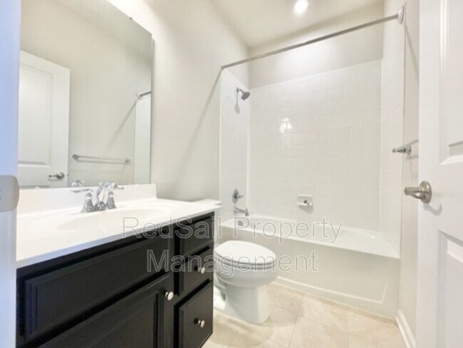 Building Photo - 7551 Luminary Dr