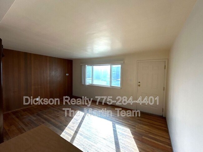 Building Photo - 238 18th St