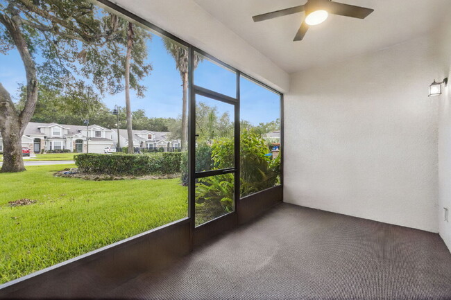 Building Photo - Spacious 3-Bedroom Townhome with Loft & Green-Space Views | Oviedo