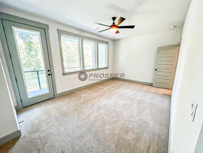 Building Photo - 1806 Orangeburg St