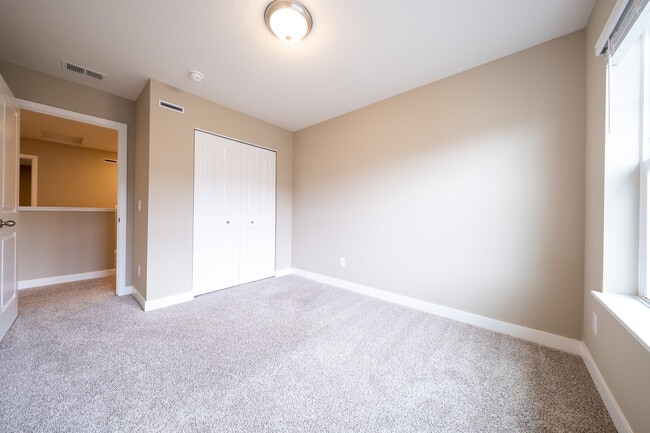 Building Photo - 16415 Jaffna Pl