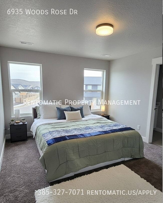 Building Photo - 6935 Woods Rose Dr